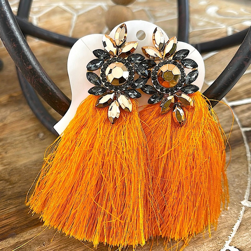 Gorgeous organogenesis statement earrings